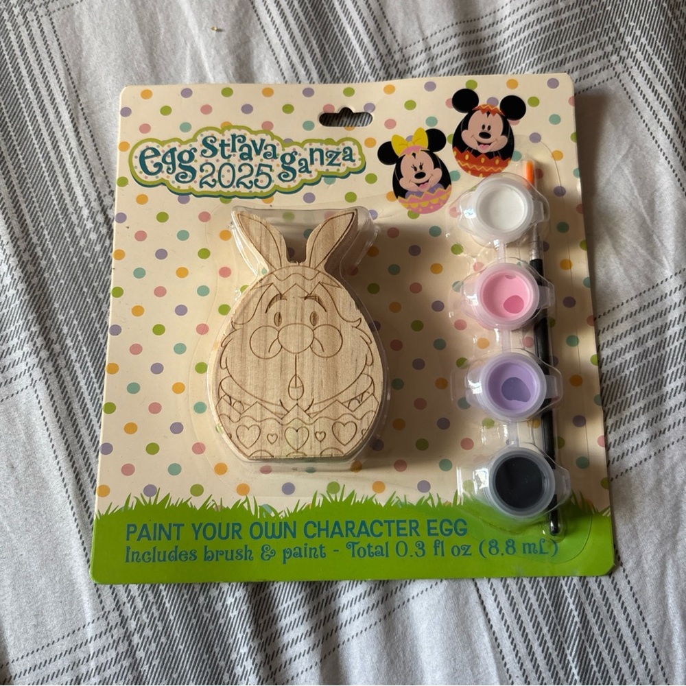 2025 Disney Eggstravaganza Wooden Egg Paint Kit White Rabbit Alice In Wonderland